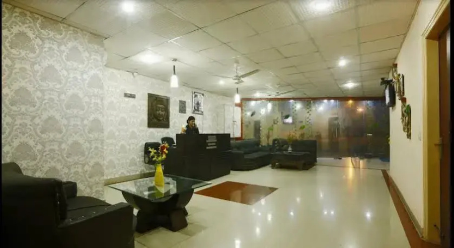 Hotel Anand Lok