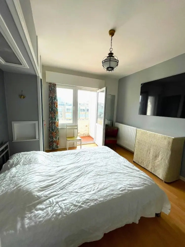 Apartment for 5 People With sea View