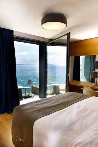 Junior Suite with balcony and with sea view