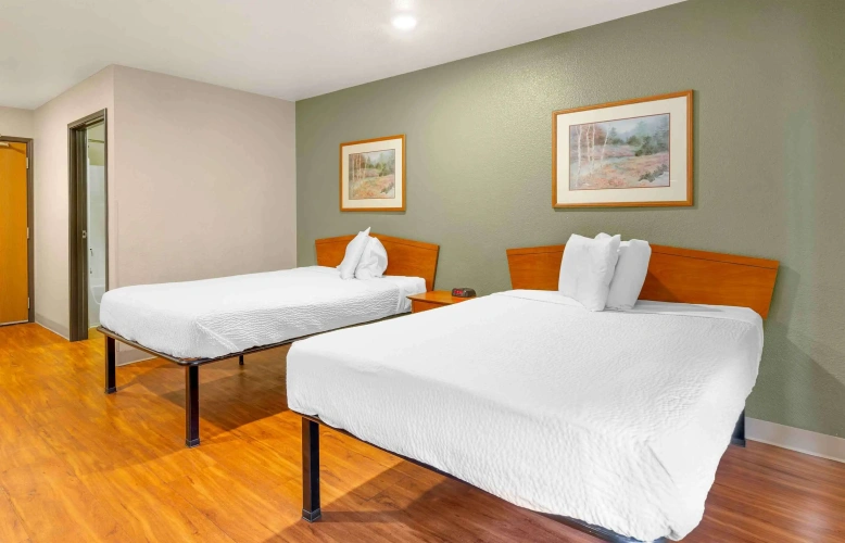 Quadruple Suite