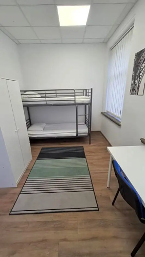 Laurentroom Hostel