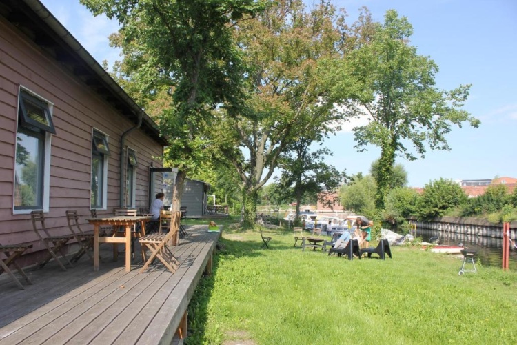 Deluxe Double Bungalow with garden view