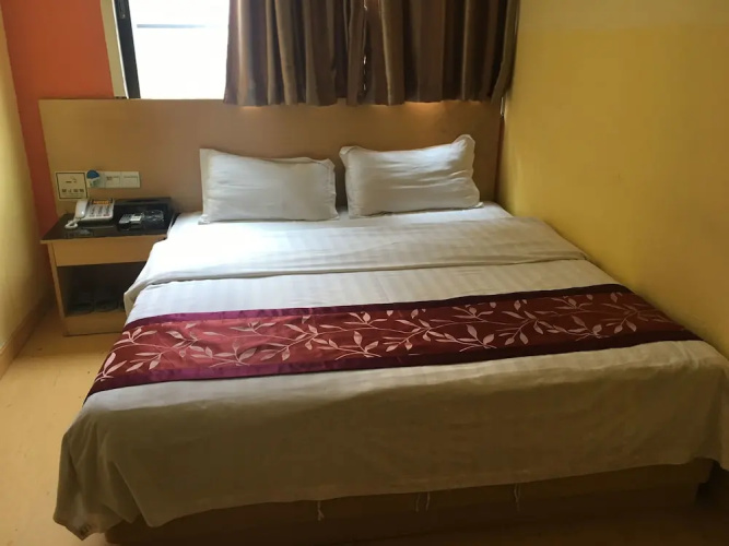 Bisheng Hotel