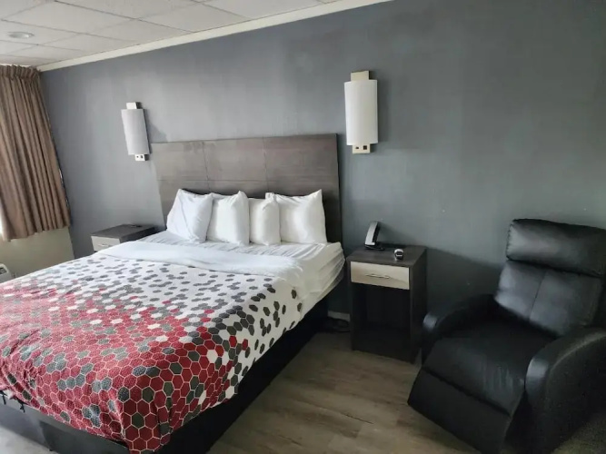The Edyn Motel