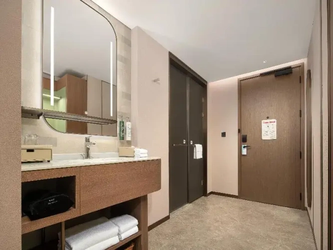 Standard Double room with river view