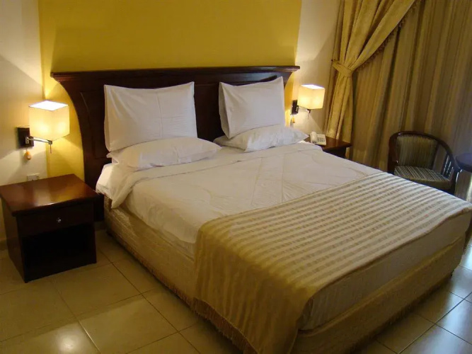 Queen Inn Hotel Apartments