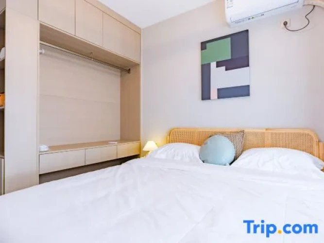 2 Bedrooms Family Suite with river view