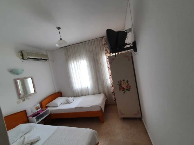 Standard Twin room with balcony