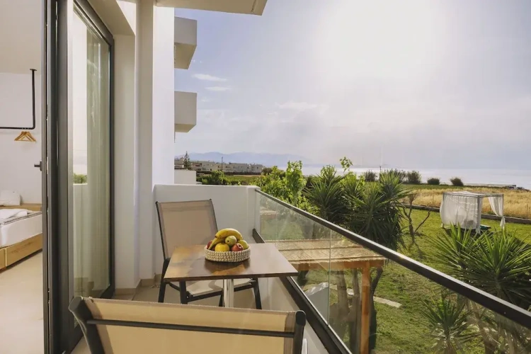Standard Double room with sea view