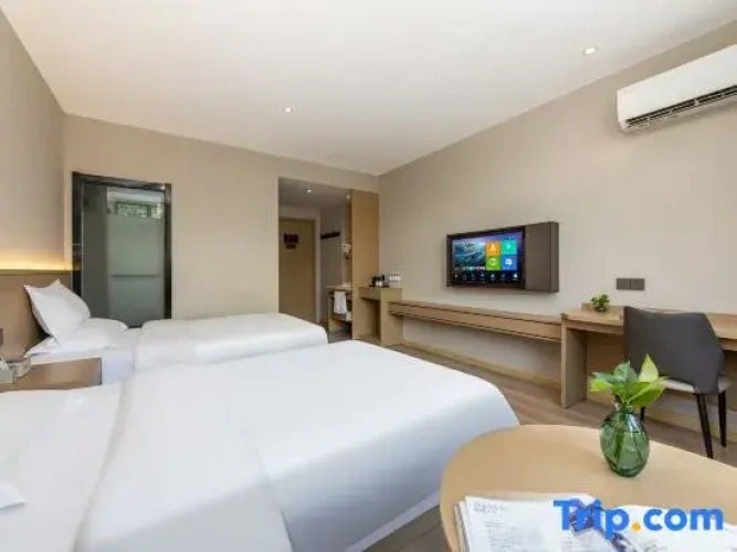 Premium Twin room