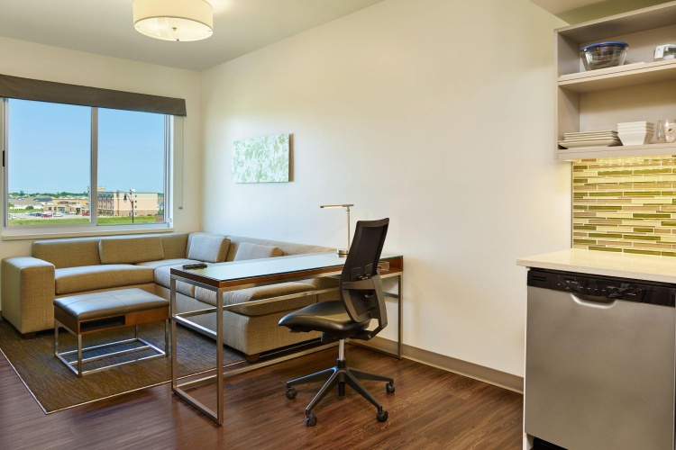 1 Bedroom Executive Double Suite