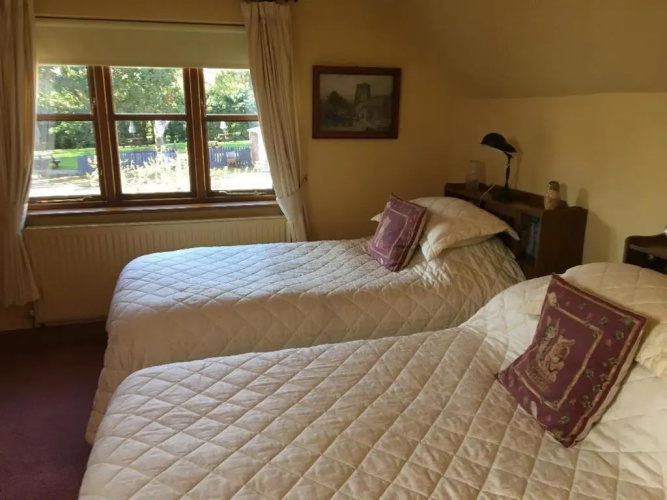 Castle Farmhouse