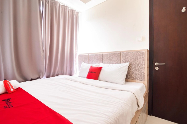 RedDoorz Apartment @ Puri Mansion