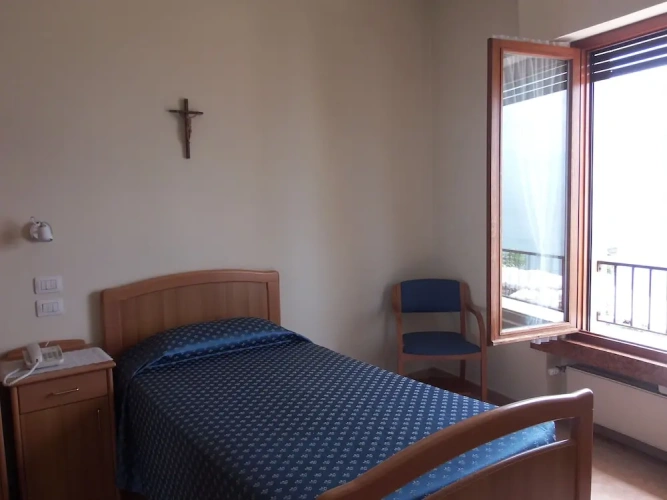 Superior Single room with lake view