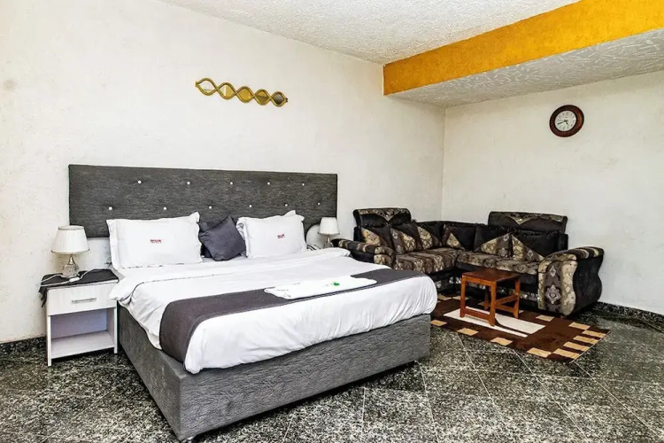 Nur Complex Hotel