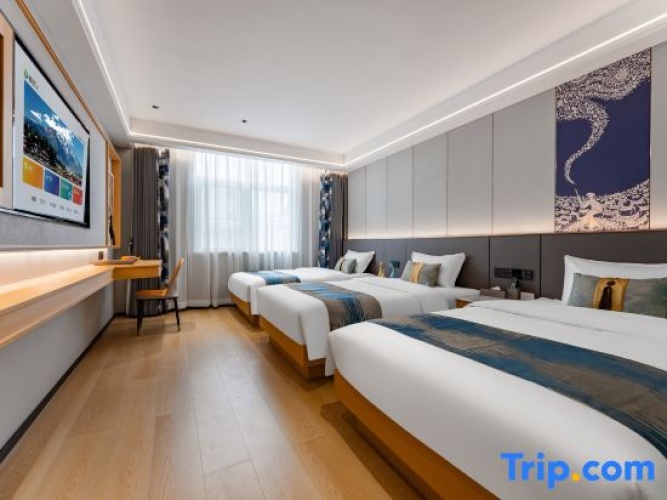 Standard Sextuple room