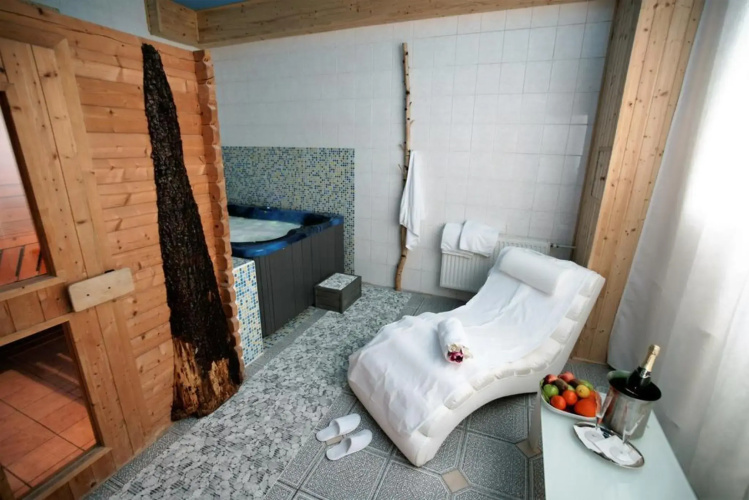 Hotel Nabucco