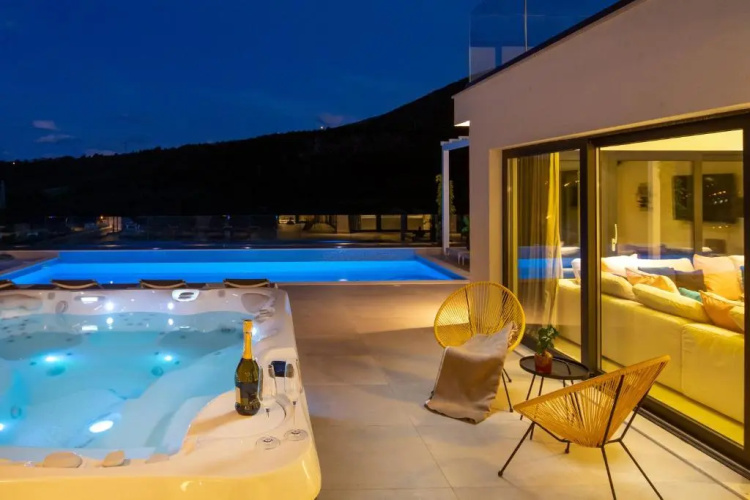 Villa Elegance