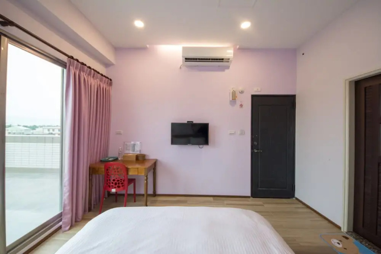 7113 hotel