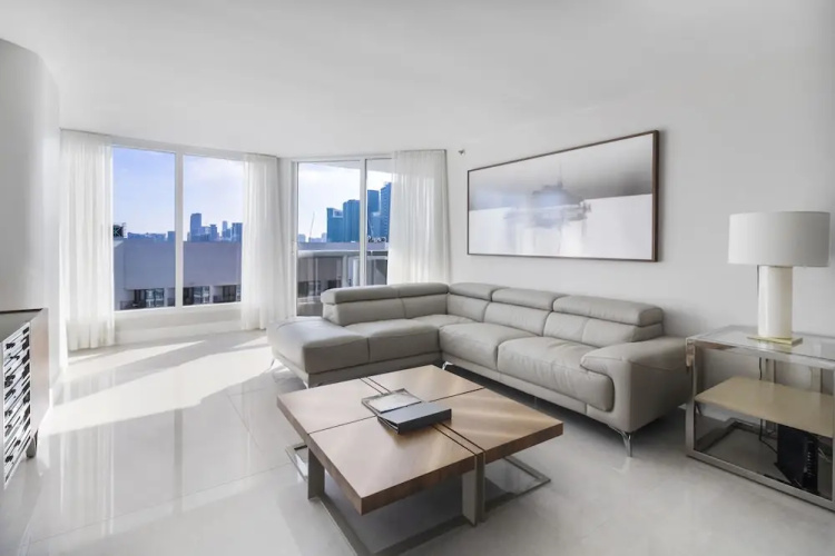 Edgewater Hideaway Minutes to Brickell