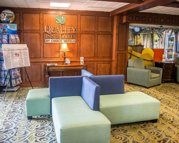 Cedar Stables Inn and Suites