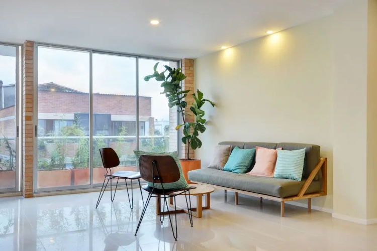 Manila House