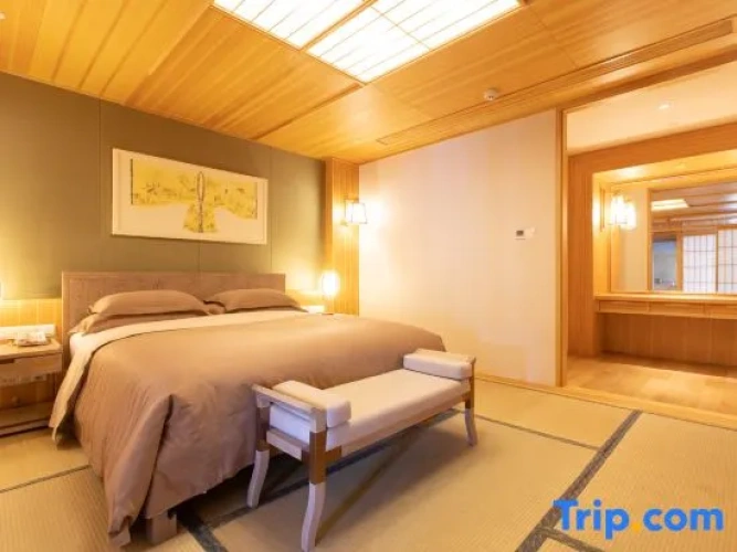 Double Duplex Suite