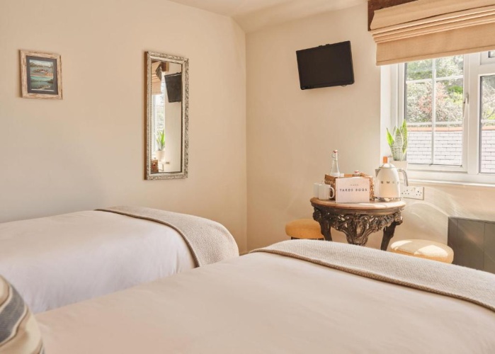 Deluxe Twin room with sea view