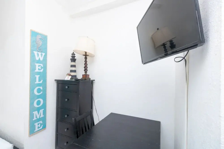 584 Ocean View Studio Hollywood Beach