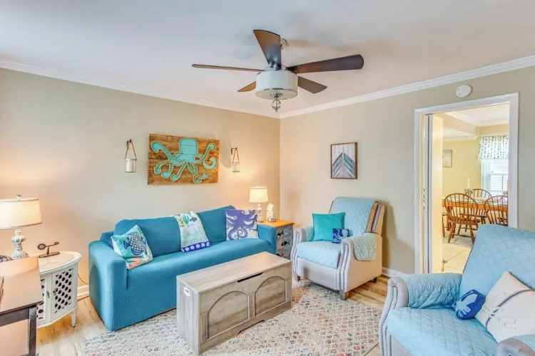 2 Bedrooms Apartment