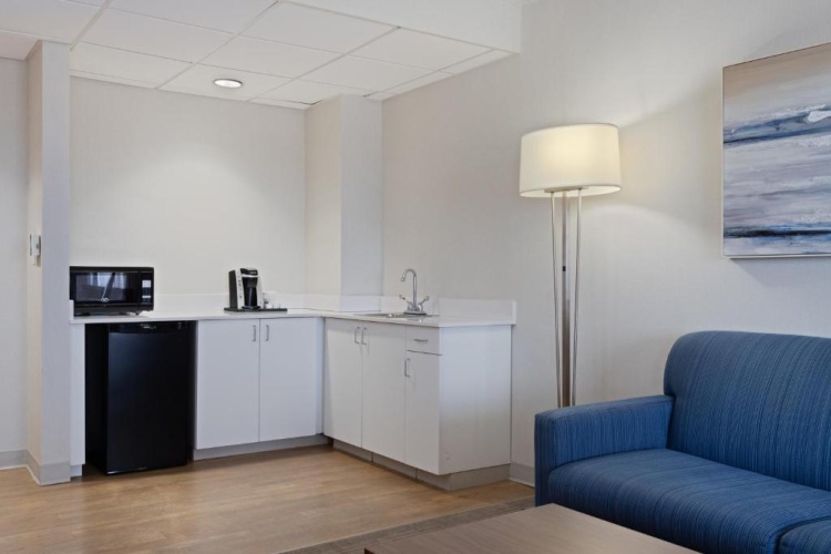 Holiday Inn Express Hauppauge-Long Island photo 37