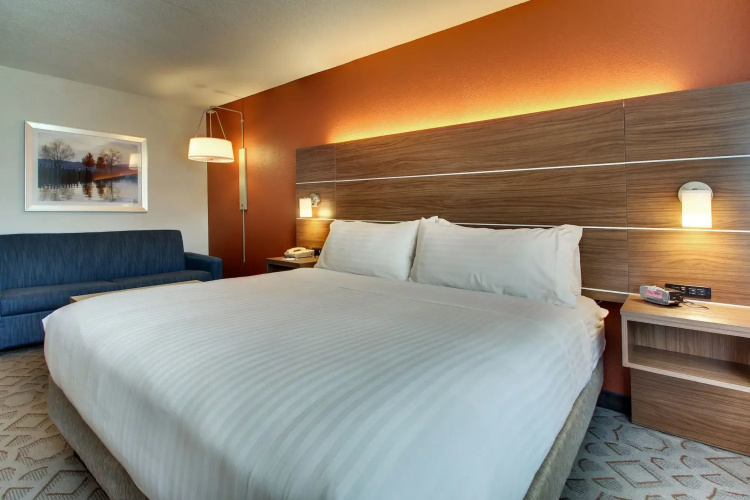 Holiday Inn Express Poughkeepsie by IHG
