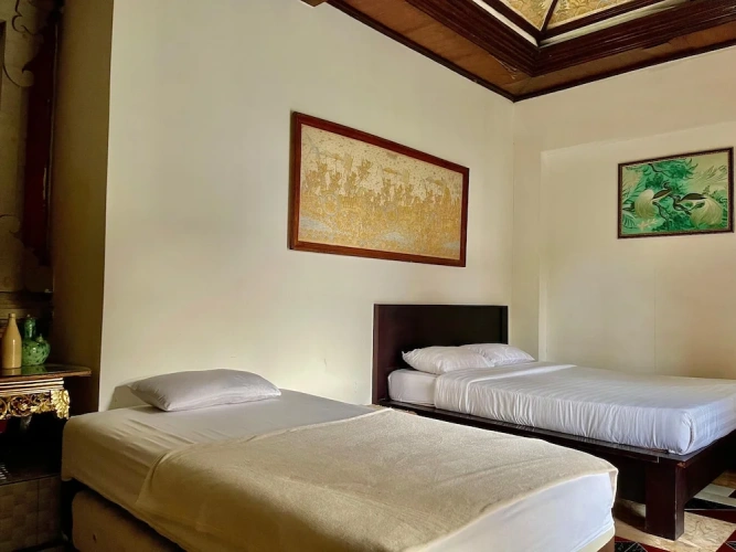 Standard Single Family room with garden view