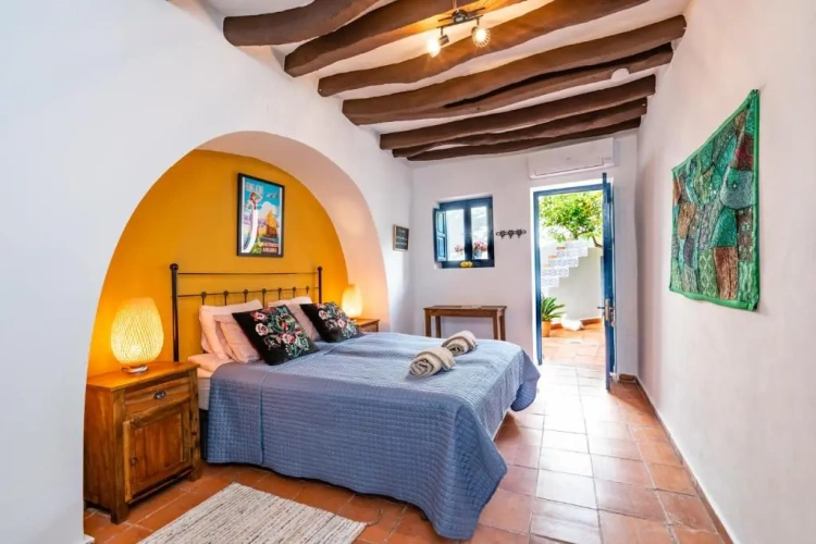 Standard Double room with garden view