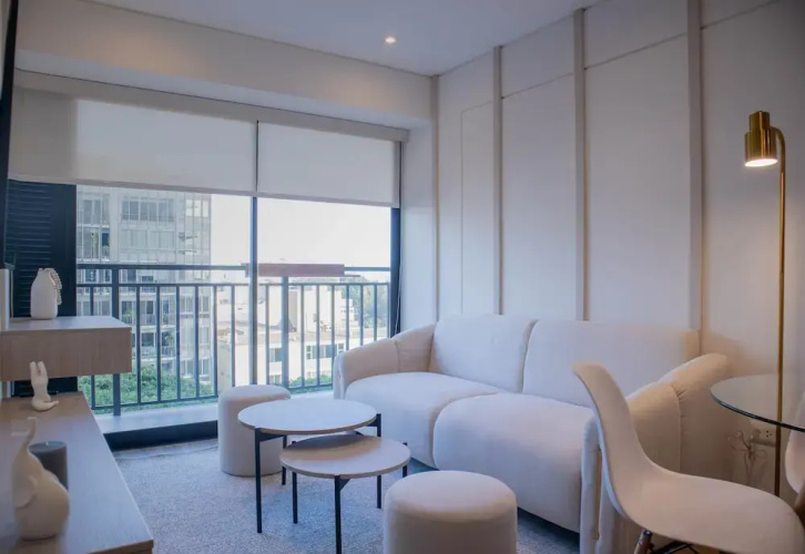 w Amazing 2BR w Balcony in San Isidro