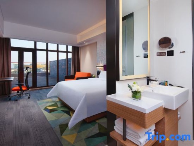 Deluxe Double room with garden view