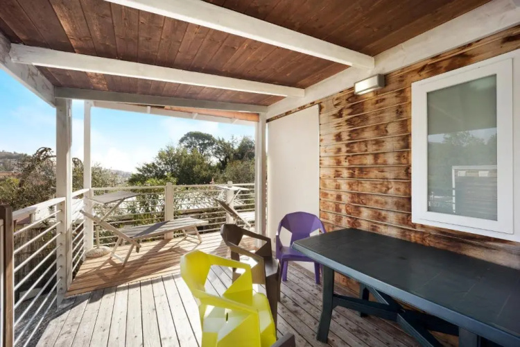 Bungalow Next 230