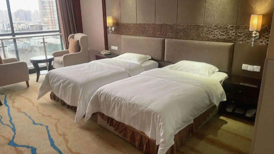 Mingren Hotel