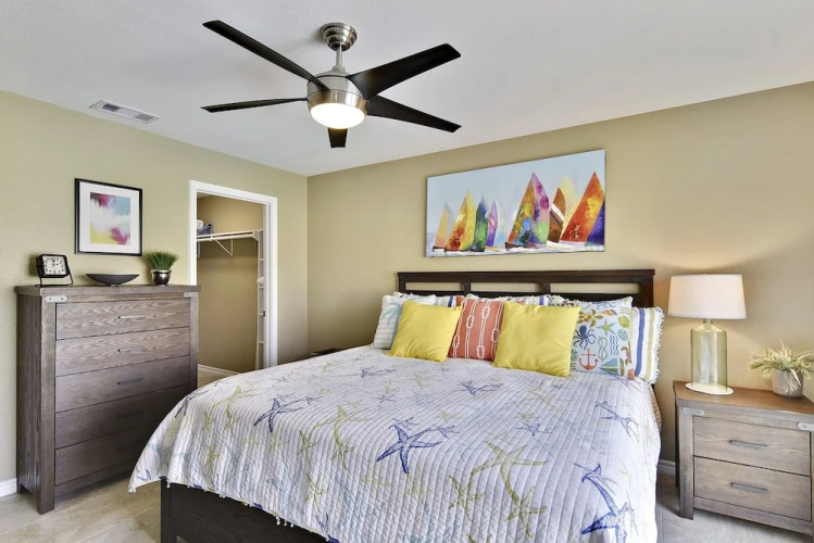Dawn 935 - 1 Br Condo