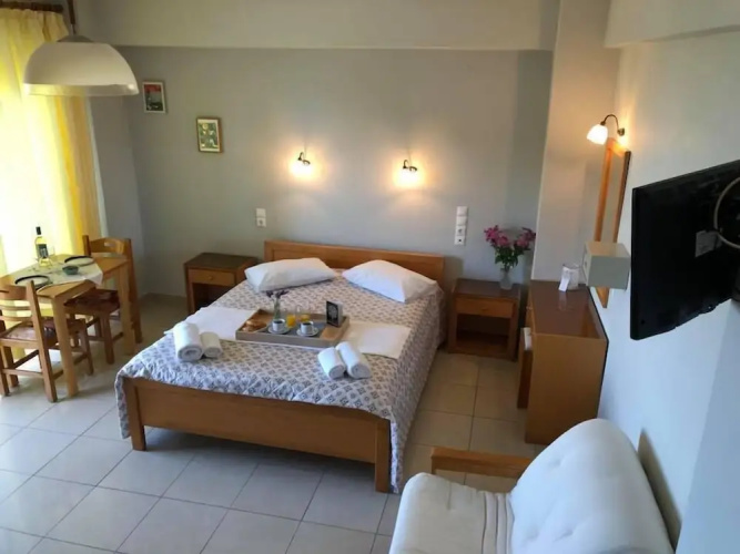 Leonidas Rooms