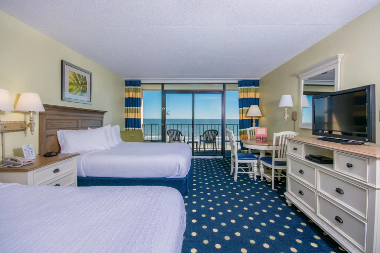 Compass Cove Resort