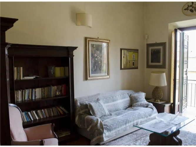 Capponi apartment