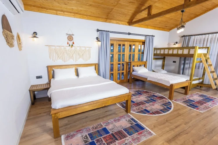 Standard Family room