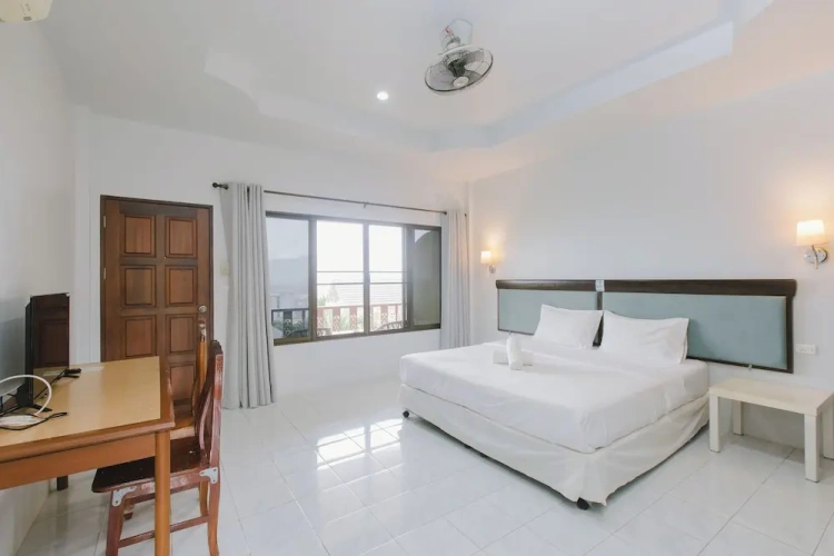 Standard Double room with balcony
