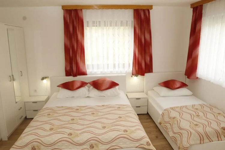 1 Bedroom Apartment with balcony