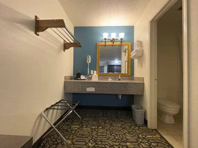 Countryside Inn