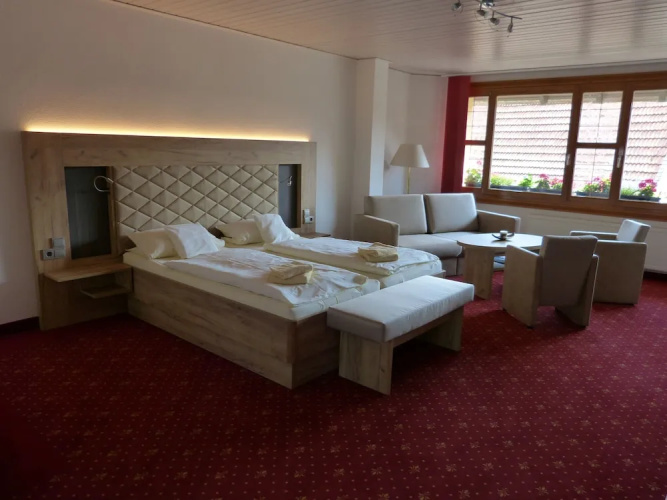 Ferienhotel Wolfsmhle