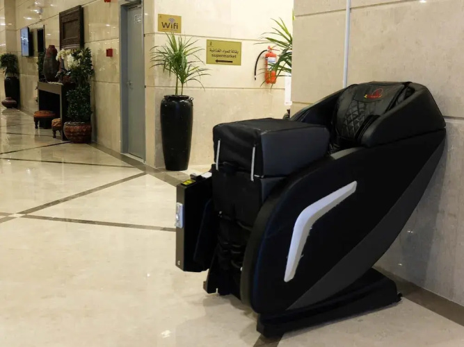 Hussain Biyari Hotel