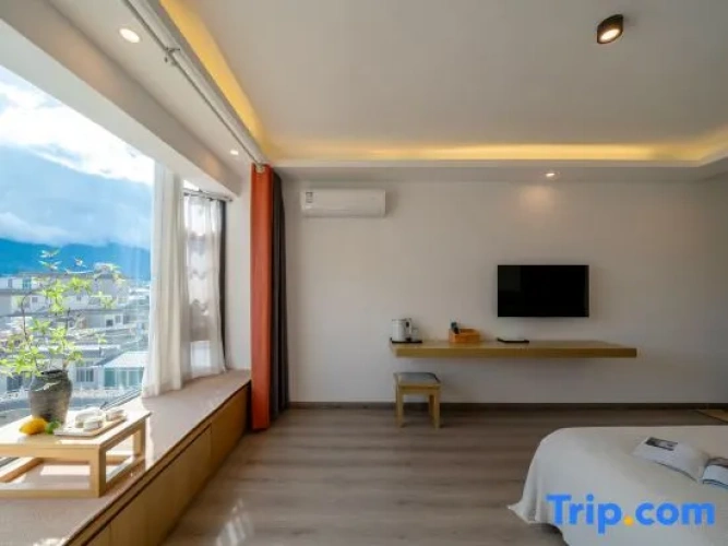 Standard Double room with mountain view