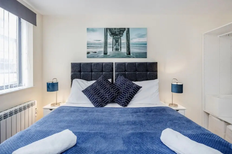 Real - Queens Serviced Apartments